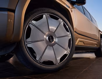 Yangwang U8L '2025–н.ч.
