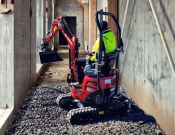 Yanmar ViO12 '2016–pr.