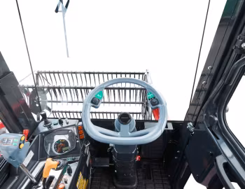 Interior Yanmar YH400 '2016–pr.