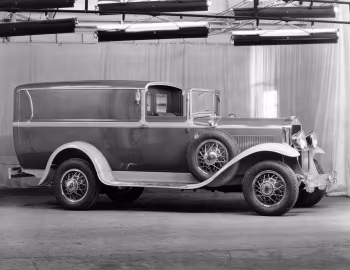 1929 GMC ½-ton Model T-11 "Fifth Avenue" Panel Delivery