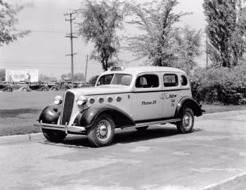 1936 General Motors Cab Model O-16