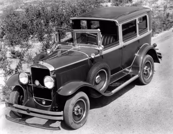 1929 Yellow Cab Model O-10D Limo Taxi