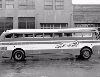Yellow Coach Model 719 '1936–37