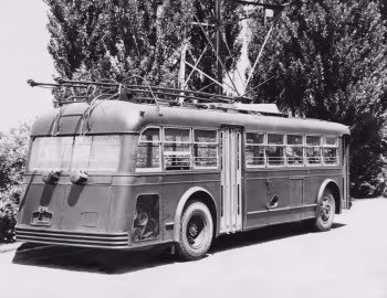 1935 Yellow Coach Model 729 Series 1