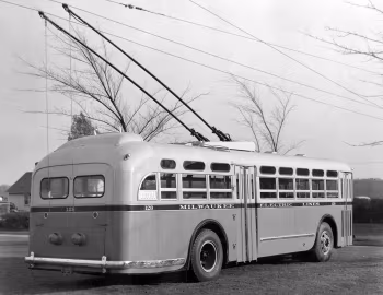 Yellow Coach Model 1208 '1938