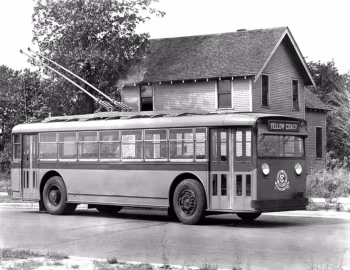 Yellow Coach Model 701 '1931–32