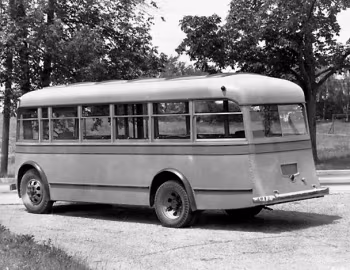 Yellow Coach Model 715 '1934