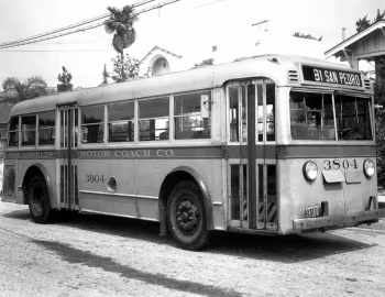 1935 Yellow Coach Model 728 Series 2