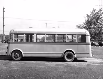Yellow Coach Model 733 '1936–39