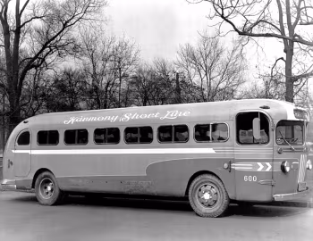 1939 Yellow Coach PG-2502