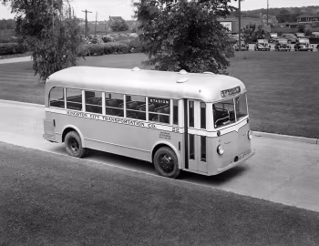 Yellow Coach TG-2401 '1939–41