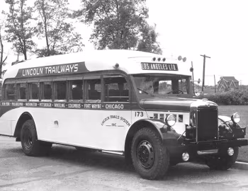 1936 Yellow Coach Model Z-CT-843