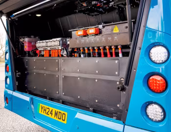 Sous la capuche Yutong E12 [UK-spec] (B39F) '04.2024