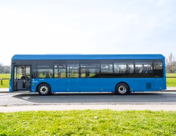 Yutong E12 [UK-spec] (B39F) '04.2024