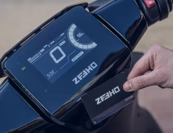 Panel frontal Zeeho AE6+ '2023–pr.