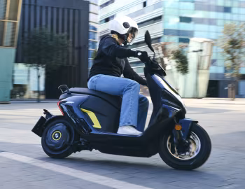 Zeeho AE6+ '2023–pr.