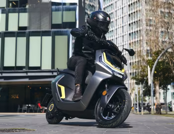Zeeho AE6+ '2023–pr.