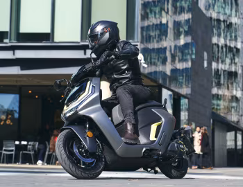 Zeeho AE6+ '2023–pr.