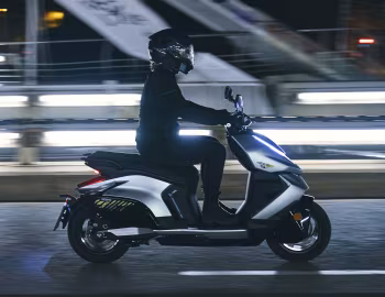 Zeeho AE8 S+ '2022–24