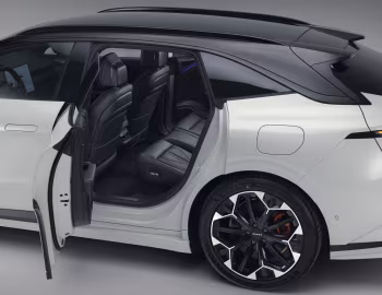 Интерьер Zeekr 7GT [EU-spec] '2026