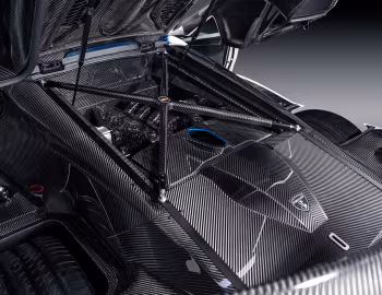 Под капотом Zenvo TSR-S '2020–25