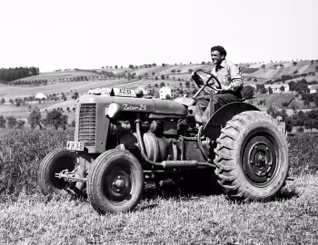 Zetor 25 '03.1946–49
