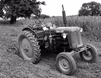 Zetor 25 '03.1946–49