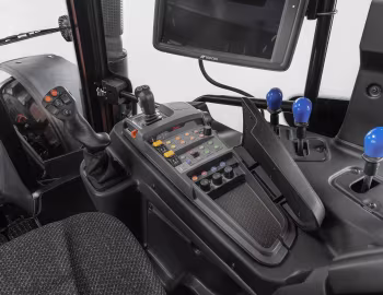 Intérieur Zetor 6170 '2025–pr.