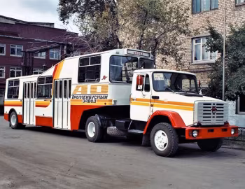 ЗиЛ-4421/4423 '1982–2003