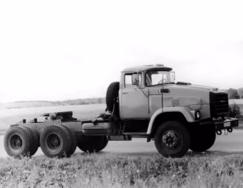 ЗиЛ-133ВЯТ '09.1982