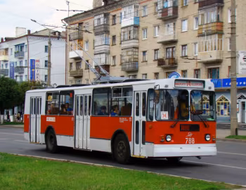 ЗиУ-682Г-016 (XTU682Г0М) '1998–2002