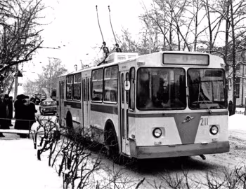 ЗиУ-682Б '06.1972–77