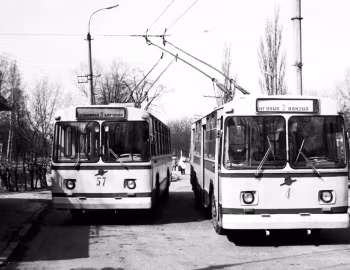 ЗиУ-682Б '06.1972–77