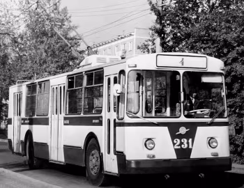 ЗиУ-682Б '06.1972–77