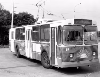 ЗиУ-682В (ХТИ 682В00) '11.1975–89