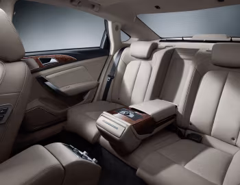 Interior Zotye Z700 '2015–18
