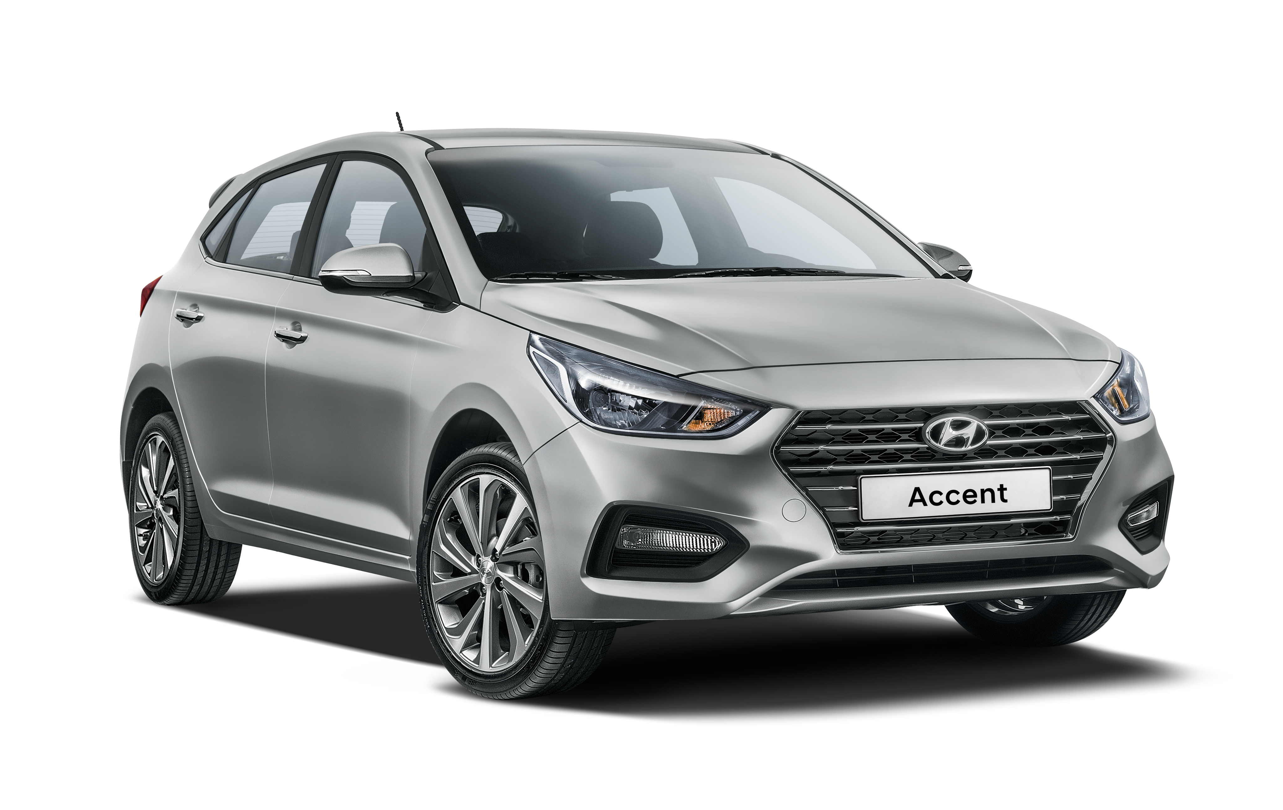 Новая 2018. Hyundai Solaris 2021. Hyundai Solaris 2018 хэтчбек. Новый хёндай Солярис 2021. Hyundai Solaris 2021 хэтчбек.